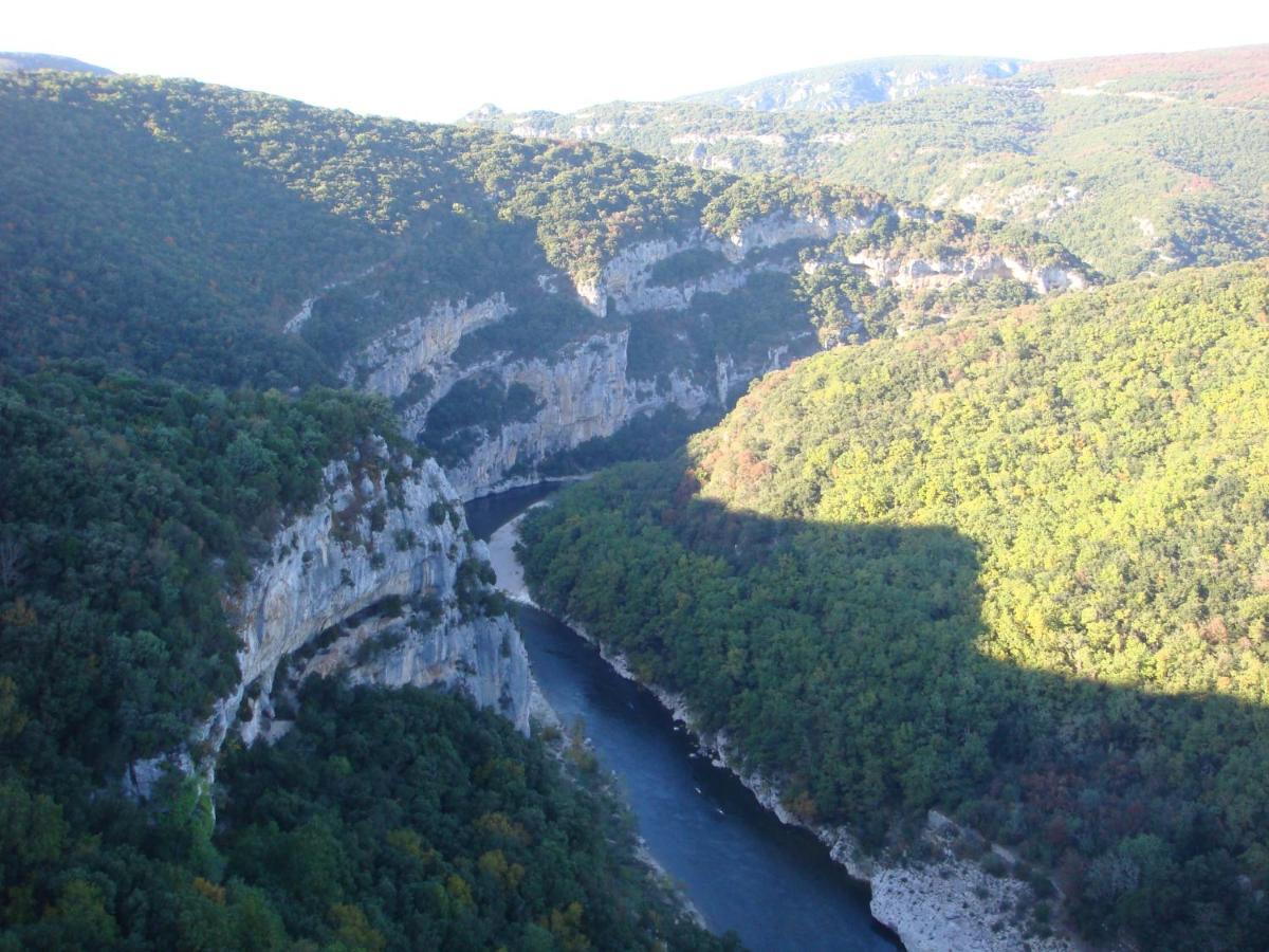 Labastide-de-Virac Clos L'Oustalヴィラ エクステリア 写真